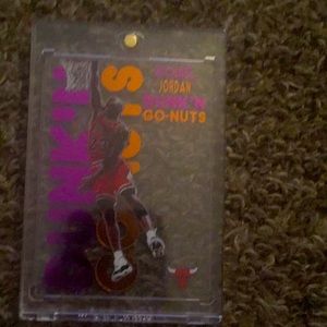 Dunk’n go nuts Jordan card